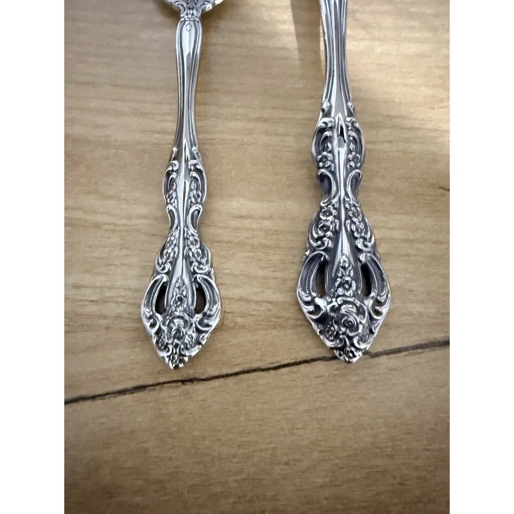 Pair of Oneida Heirloom MICHELANGELO pattern Spoon‎ And Fork